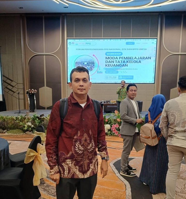 Koordinator PPG Universitas Labuhanbatu Hadiri Workshop Nasional PPG di Surabaya